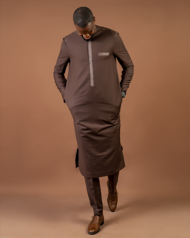Costume Brown