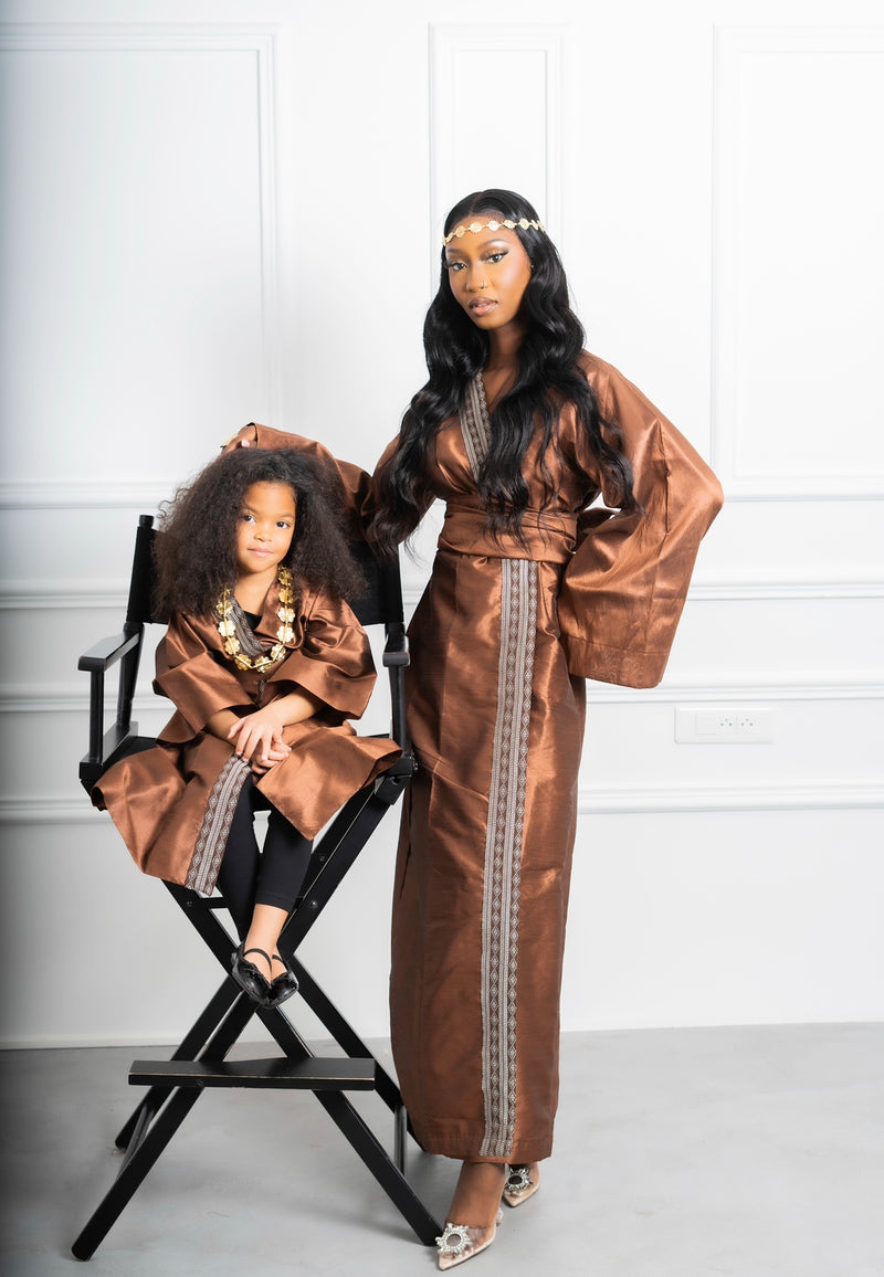 Kimono Bronze